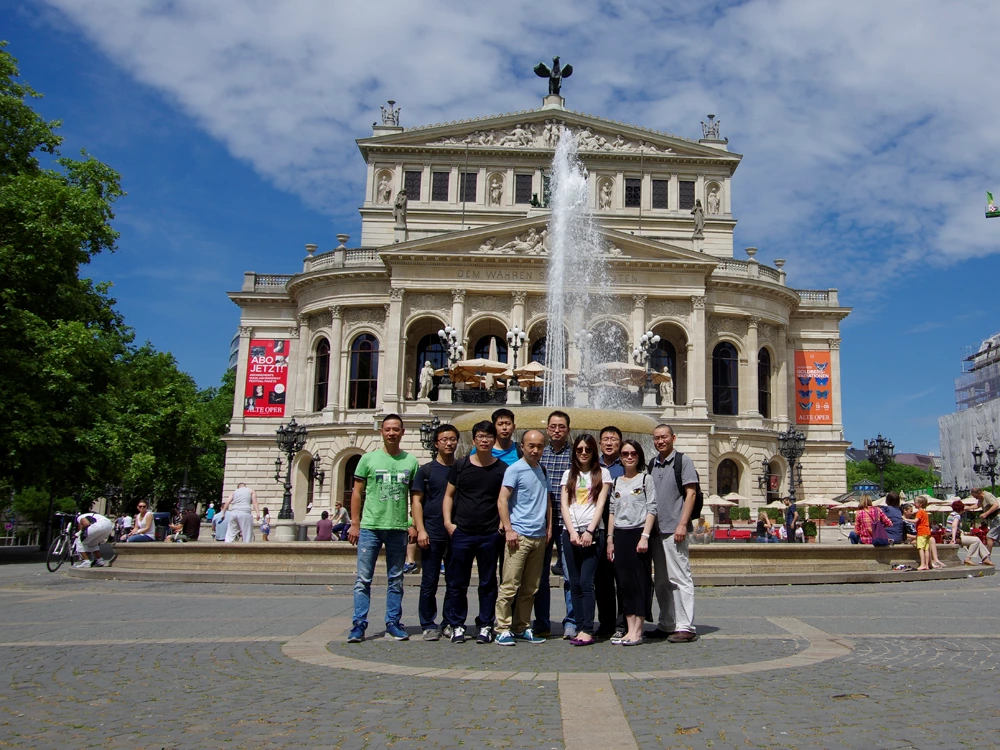2015 outstanding employees to participate in activities at the French / German Frankfurt