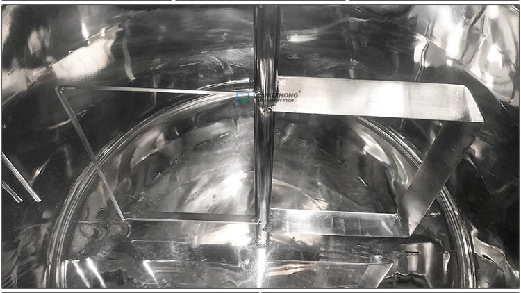 Heating and Cooling Mixing Tank
