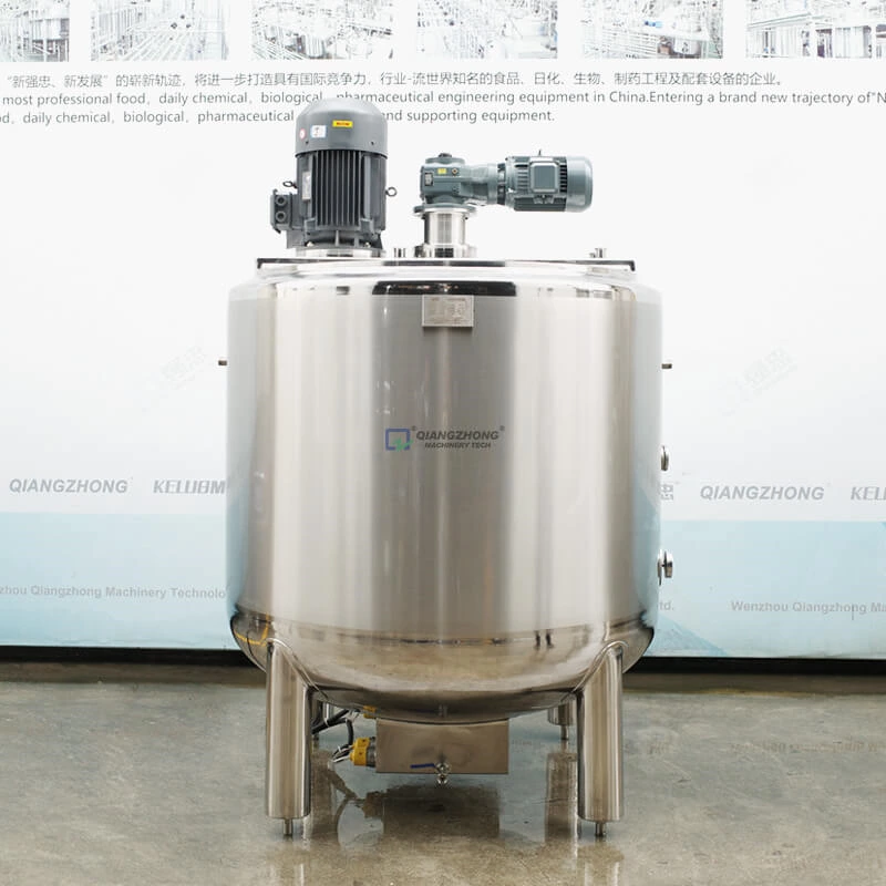 Wall scraping mixing emulsion tank