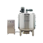 Wall scraping mixing emulsion tank