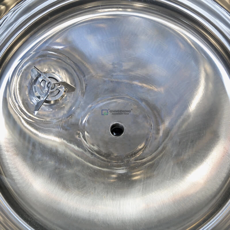 Magnetic stirring batching tank with filtering and storage functions